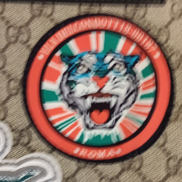 Gucci GG Supreme Courier Messenger Bag/ Shoulder Bag never worn - Picture 8 of 13